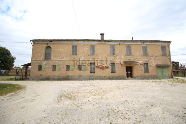 casale in vendita a Cotignola