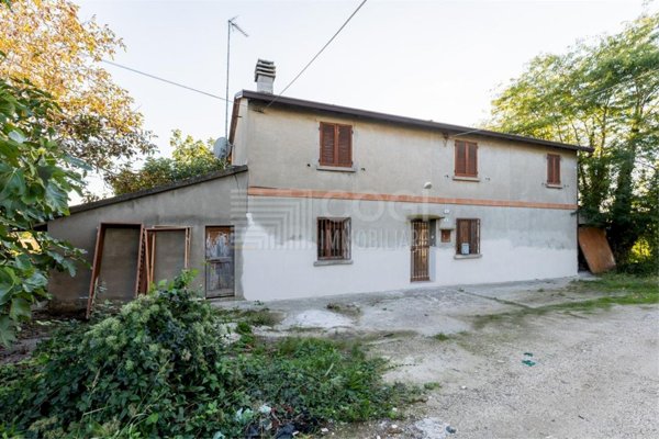 casa indipendente in vendita a Cotignola in zona Barbiano