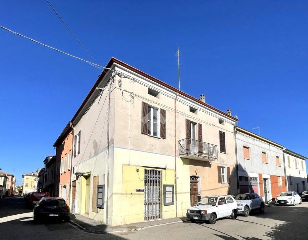 casa indipendente in vendita a Cotignola