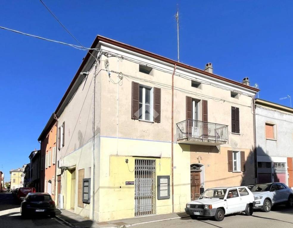 casa indipendente in vendita a Cotignola