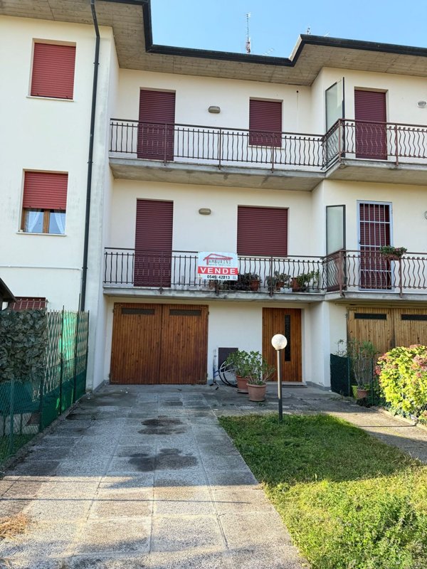 casa indipendente in vendita a Cotignola in zona Barbiano
