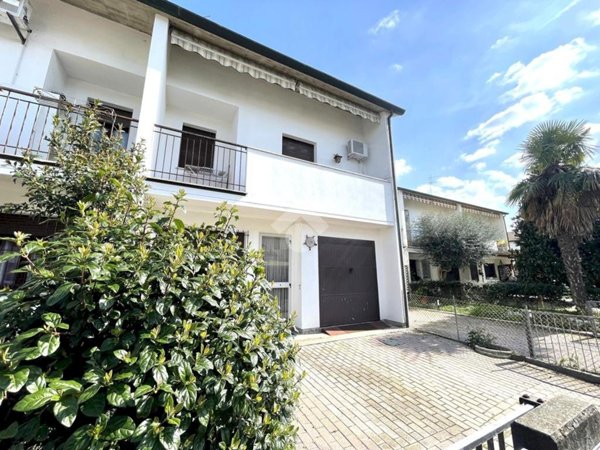 casa indipendente in vendita a Cotignola