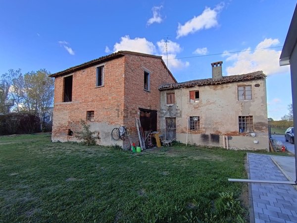casa indipendente in vendita a Cotignola