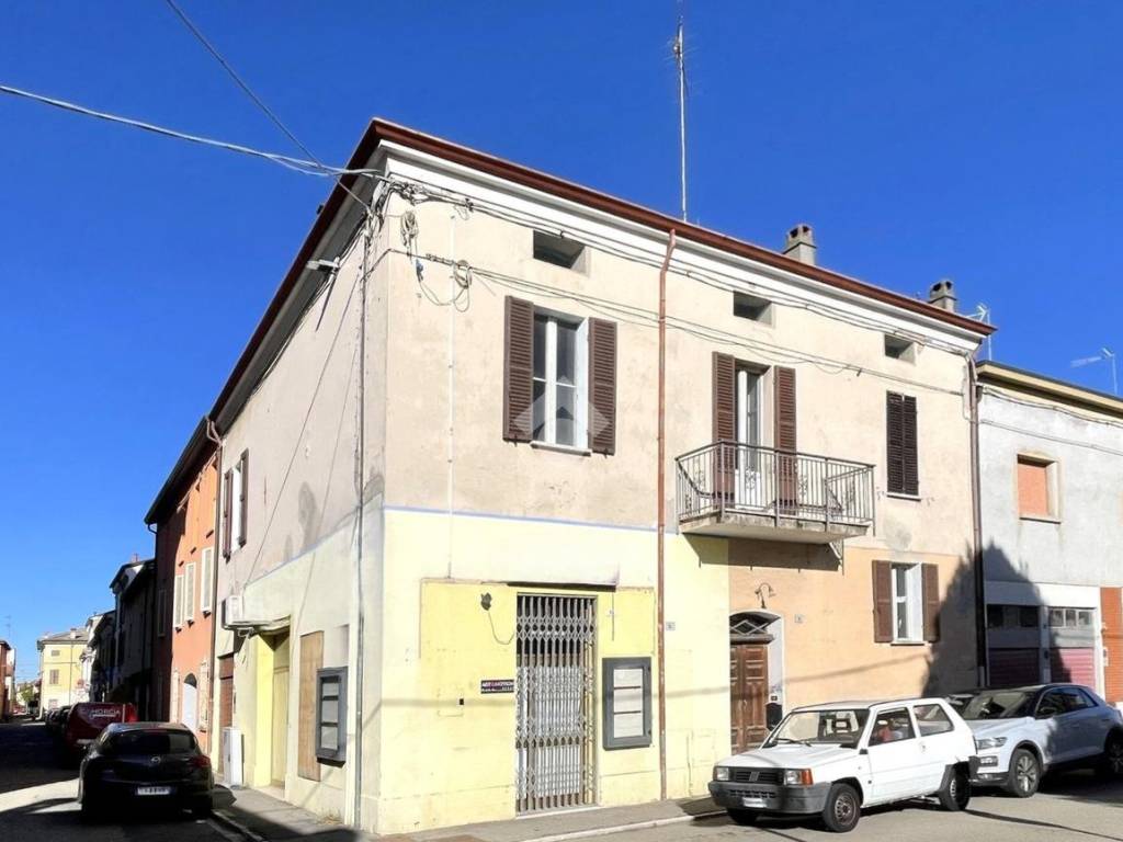 casa indipendente in vendita a Cotignola