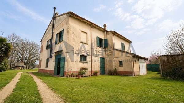 casa indipendente in vendita a Cotignola