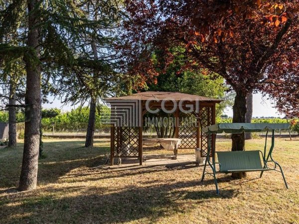 casa indipendente in vendita a Cotignola in zona Barbiano