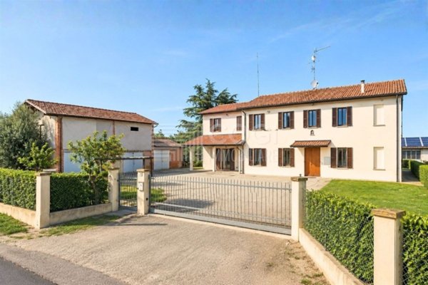 casa indipendente in vendita a Cotignola
