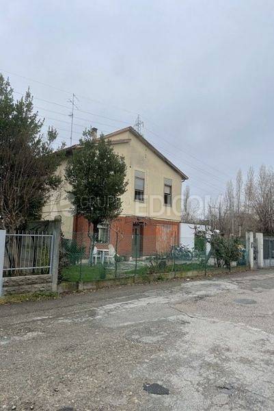 appartamento in vendita a Faenza