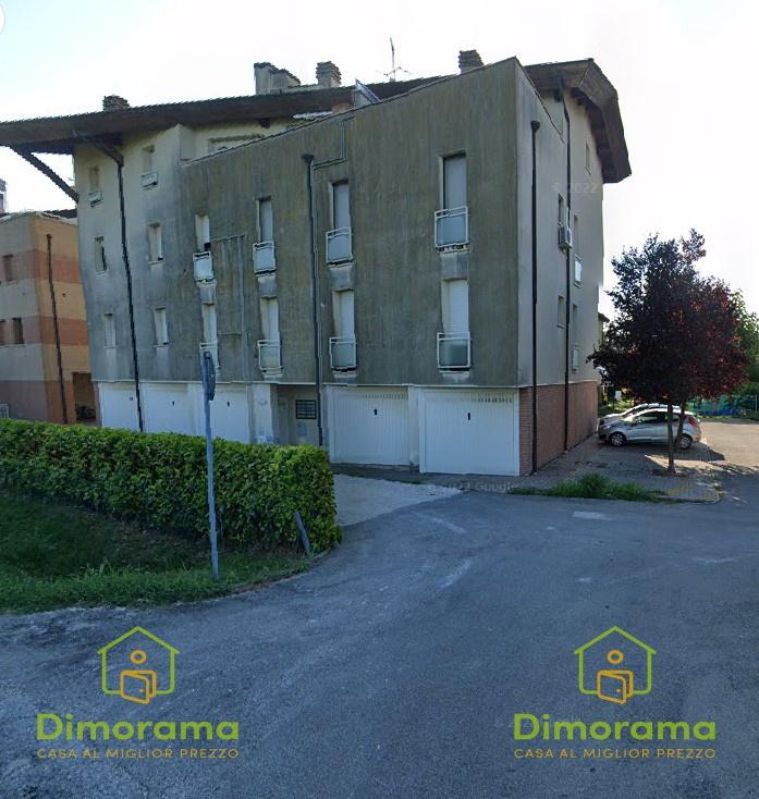 appartamento in vendita a Faenza in zona Reda