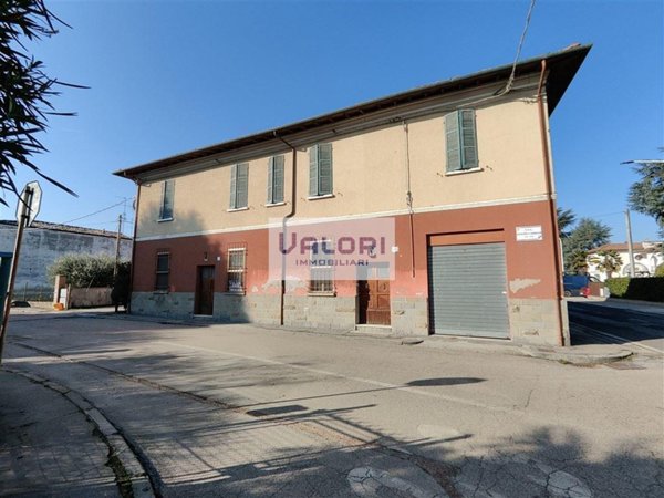 casa indipendente in vendita a Faenza in zona Granarolo