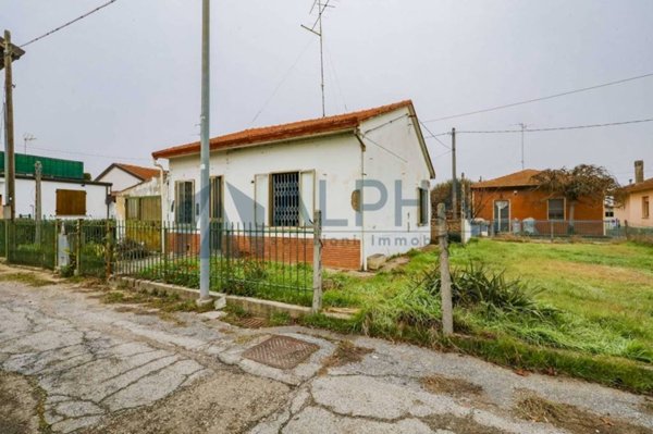casa indipendente in vendita a Faenza in zona Pieve Ponte