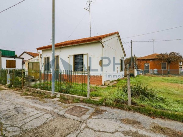 casa indipendente in vendita a Faenza in zona Pieve Ponte