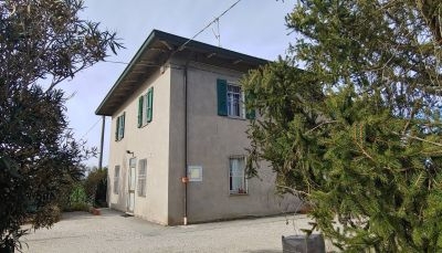 casa indipendente in vendita a Faenza in zona Fossolo