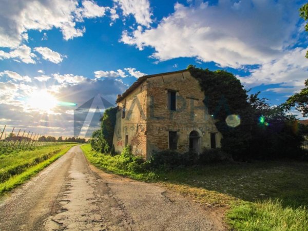 terreno edificabile in vendita a Faenza