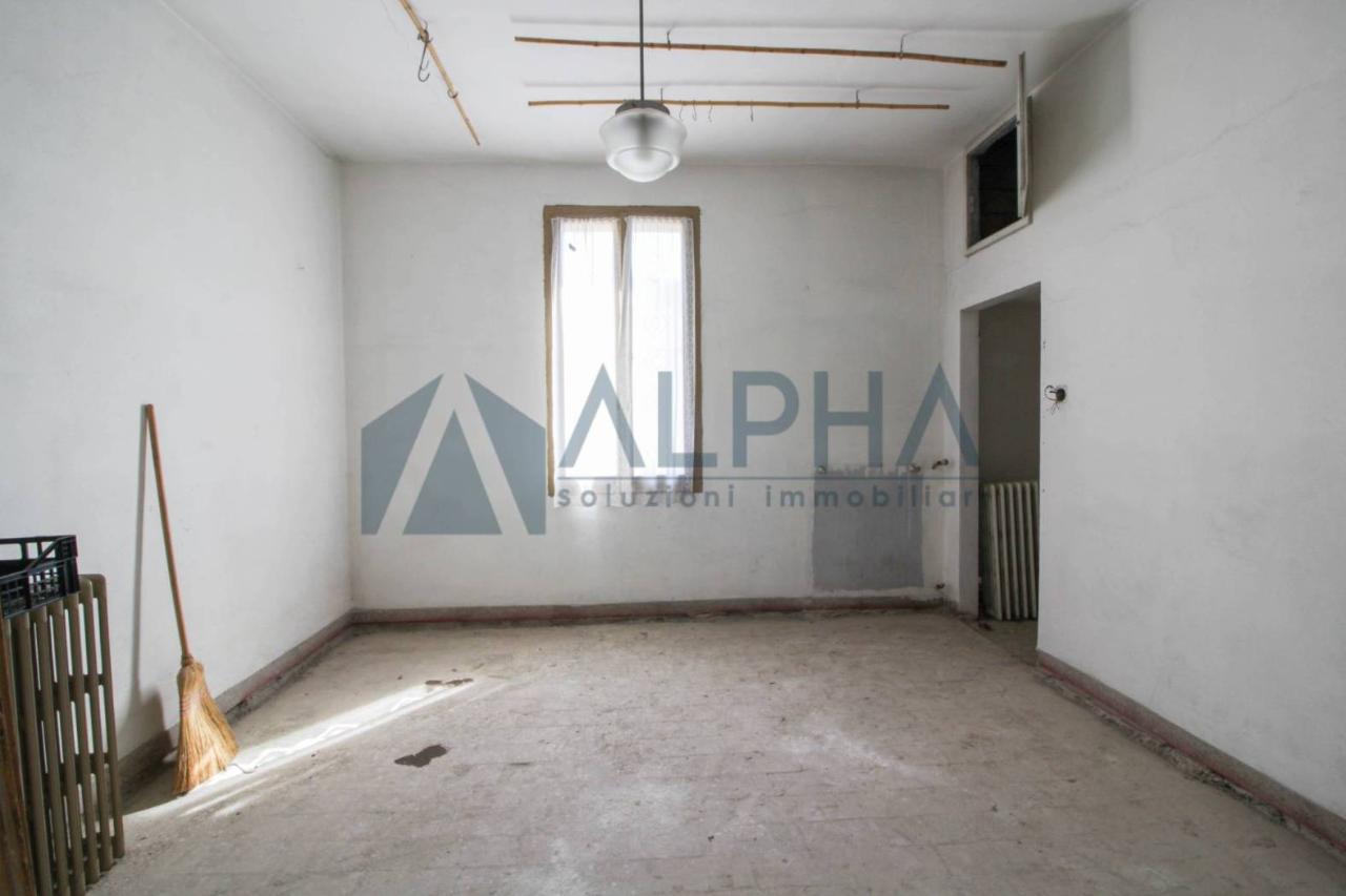 casa indipendente in vendita a Faenza