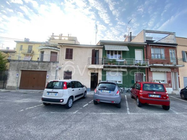 casa indipendente in vendita a Faenza