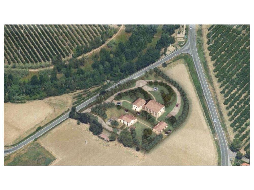 casa indipendente in vendita a Faenza