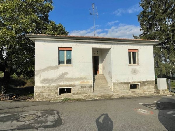 casa indipendente in vendita a Faenza