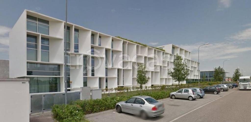 ufficio in vendita a Faenza