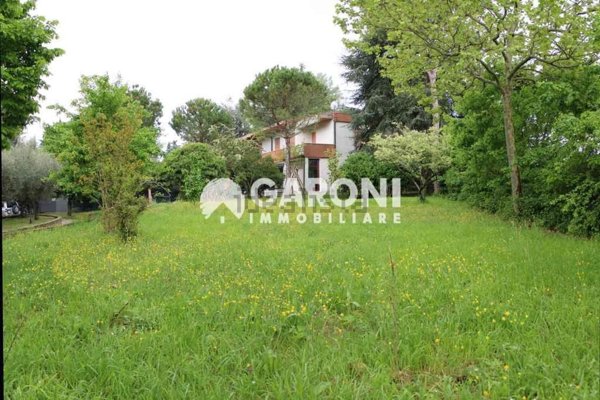 casa indipendente in vendita a Faenza