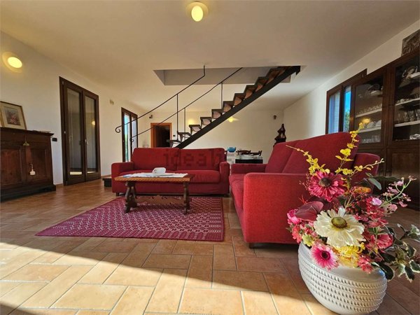 casa indipendente in vendita a Faenza
