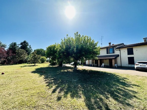 casa indipendente in vendita a Faenza