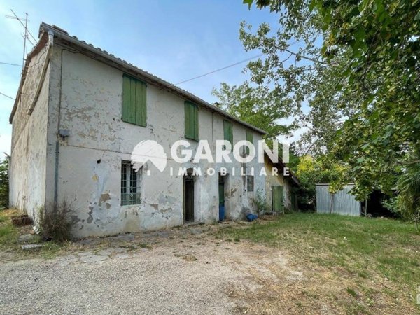 casa indipendente in vendita a Faenza in zona Santa Lucia