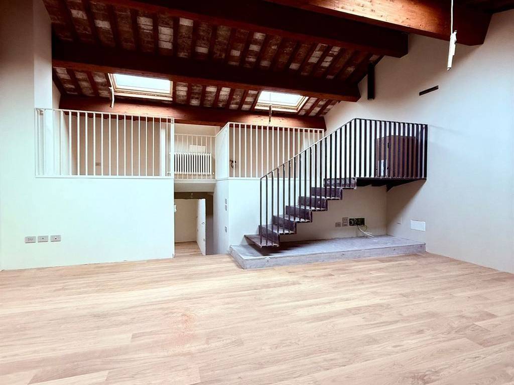 appartamento in vendita a Faenza in zona Centro Storico