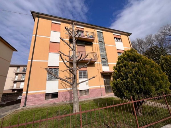 appartamento in vendita a Faenza in zona Centro Storico