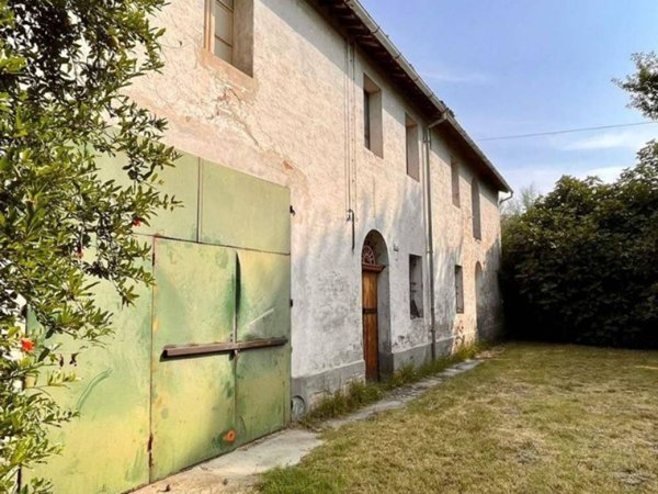 casa indipendente in vendita a Faenza