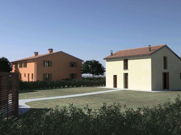 casa indipendente in vendita a Faenza in zona Fossolo
