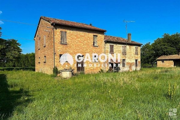 casa indipendente in vendita a Faenza