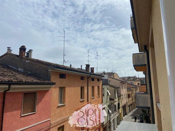appartamento in vendita a Faenza in zona Centro Storico