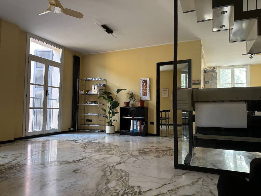 appartamento in vendita a Faenza in zona Centro Storico