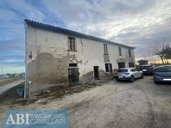 casa indipendente in vendita a Faenza