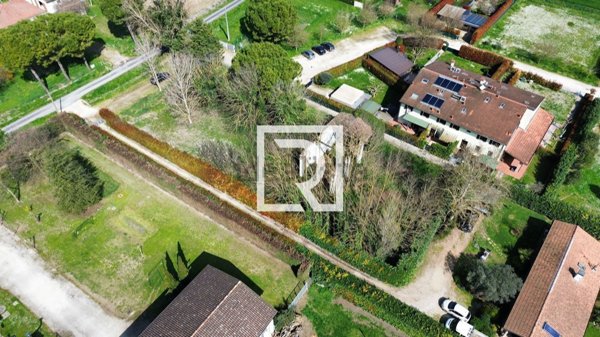 casa indipendente in vendita a Faenza in zona Fossolo
