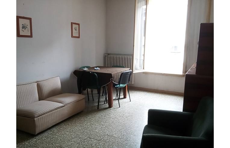 appartamento in vendita a Faenza in zona Centro Storico