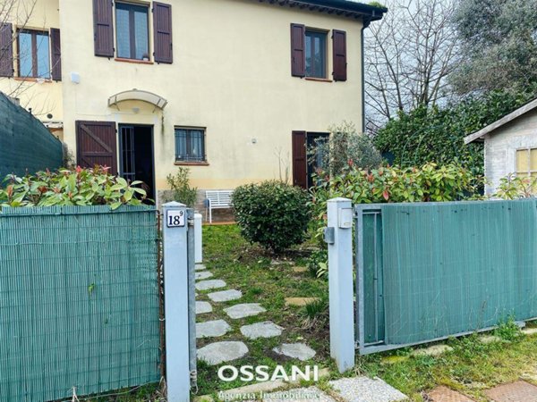appartamento in vendita a Faenza in zona Reda