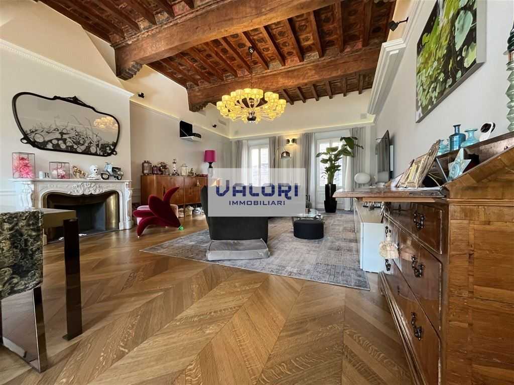 appartamento in vendita a Faenza in zona Centro Storico