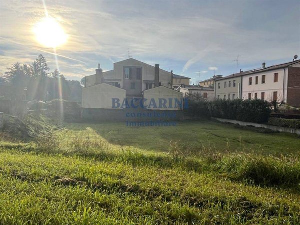 terreno edificabile in vendita a Faenza