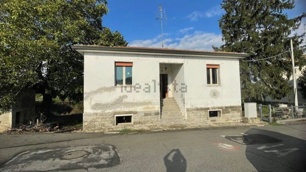 casa indipendente in vendita a Faenza