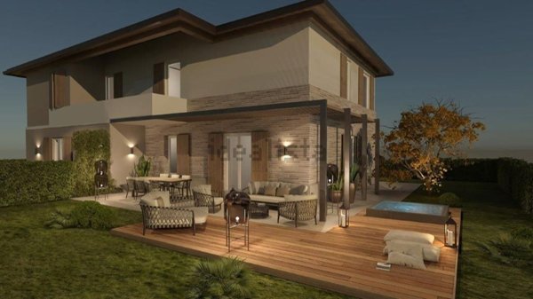 casa indipendente in vendita a Faenza