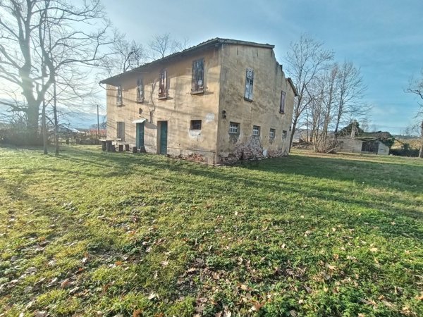 casa indipendente in vendita a Faenza