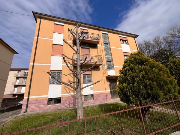appartamento in vendita a Faenza in zona Centro Storico