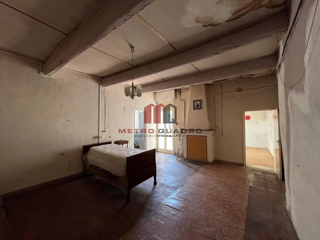 casa indipendente in vendita a Faenza in zona Centro Storico