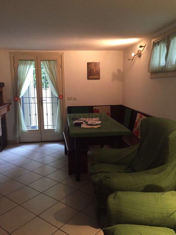 appartamento in vendita a Faenza in zona Centro Storico