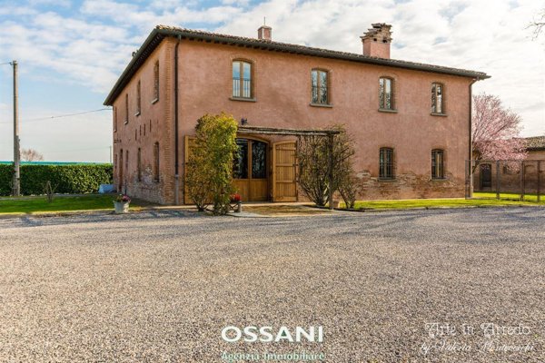 casa indipendente in vendita a Faenza