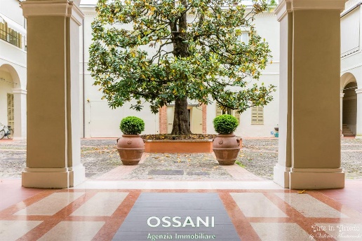 appartamento in vendita a Faenza in zona Centro Storico