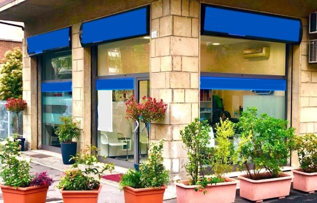 locale commerciale in vendita a Faenza in zona Fossolo
