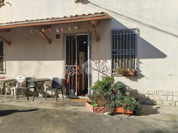 casa indipendente in vendita a Faenza in zona Fossolo